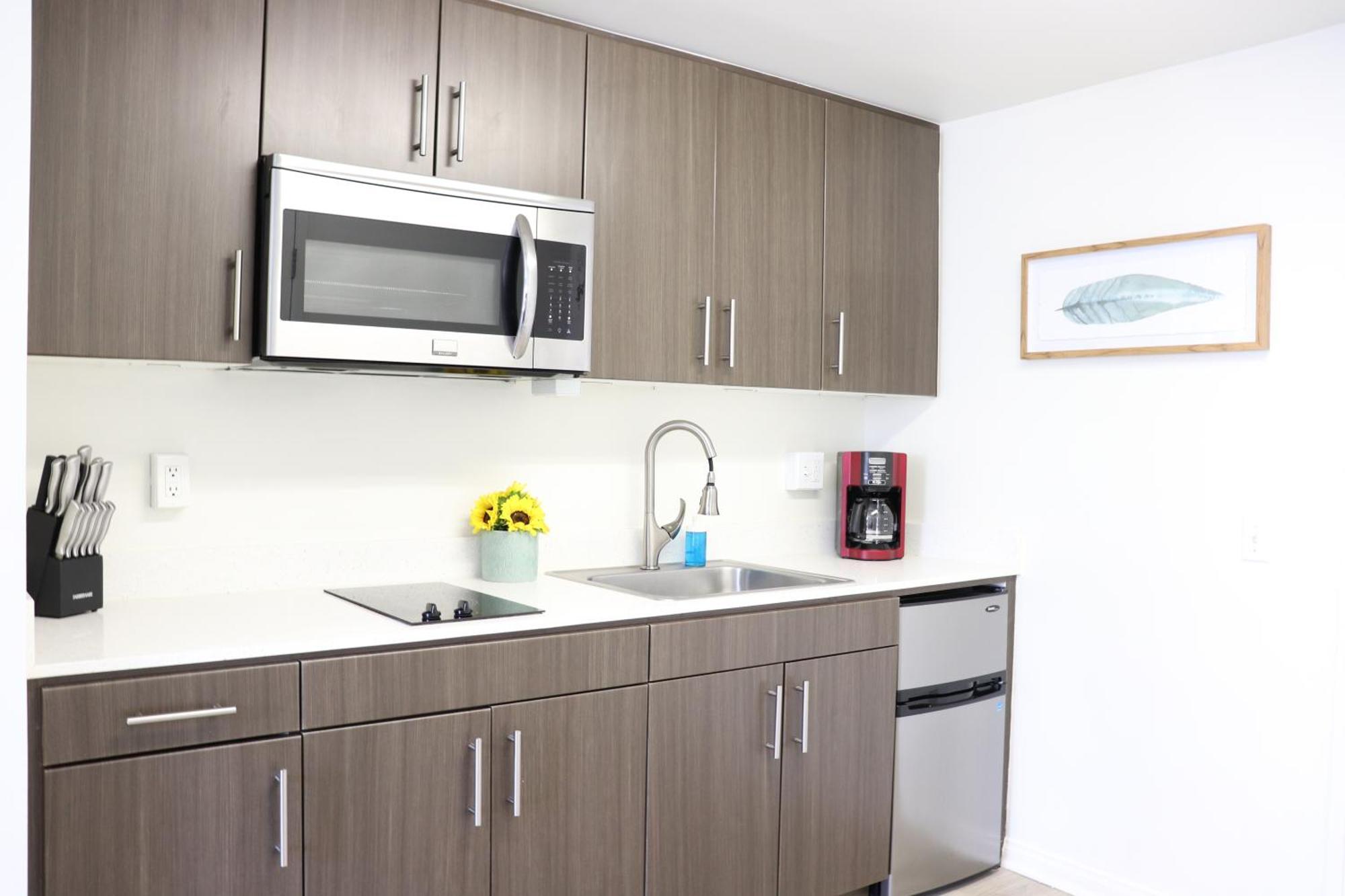 Lovely On The Promenade! Free Parking Appartement *